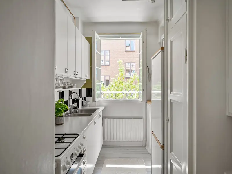 One bedroom flat, St Paul’s Road — photograph 2